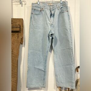 Levis Ribcage Straight Ankle 32 USED womens